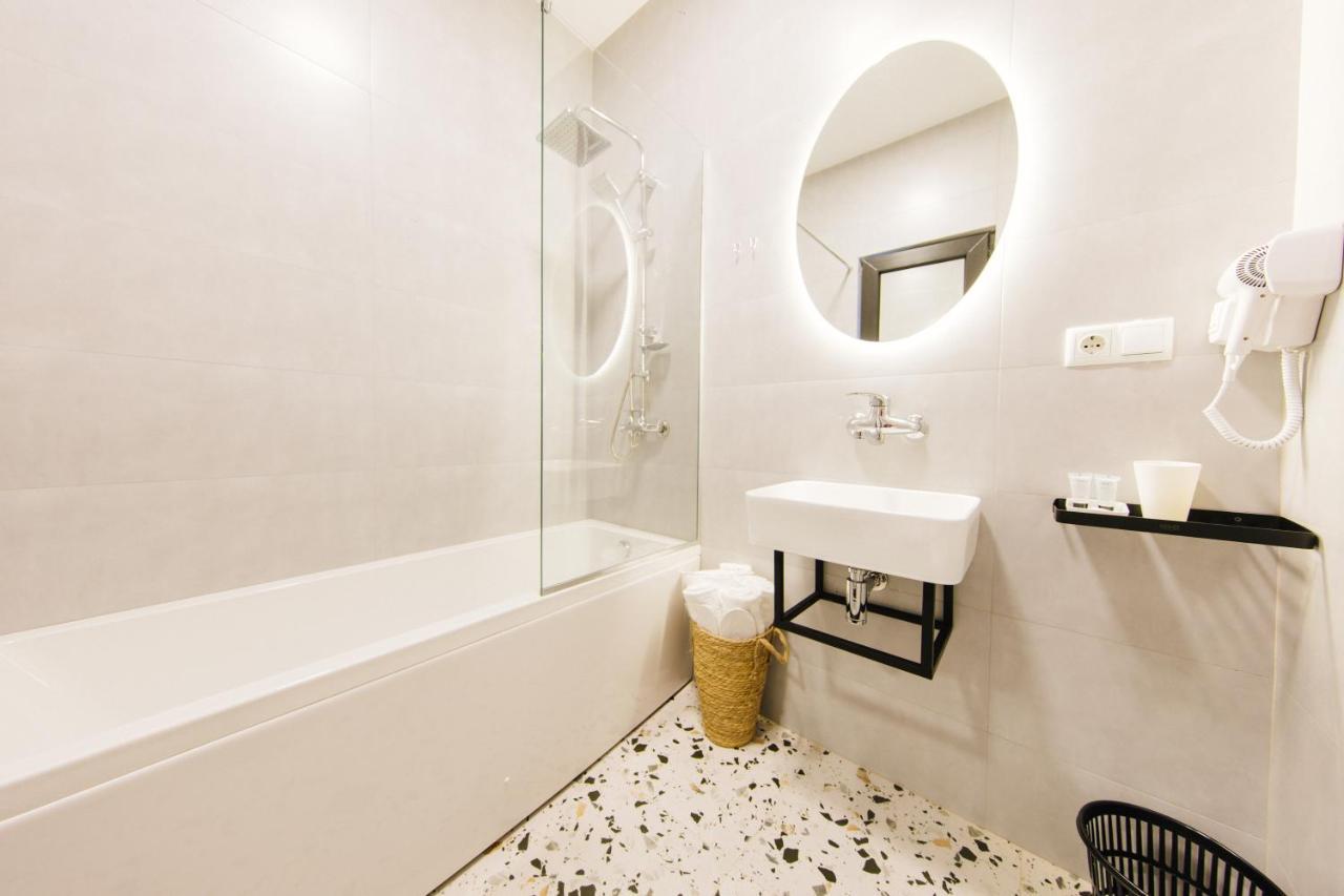 Doors Hotel Tbilisi Eksteriør bilde